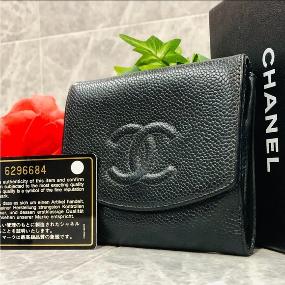 🖤Chanel Black Caviar Lambskin Leather CC Logo Bifold Wallet🖤 - Picture 2 of 14